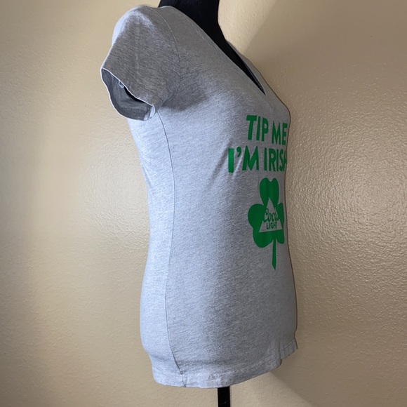 Tip Me I’m Irish Coors Light Shamrock Short Sleeve Tee - Picture 3 of 11